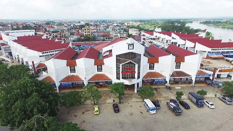 S - Việt Nam: Chợ Đông Hà thiên đường ẩm thực